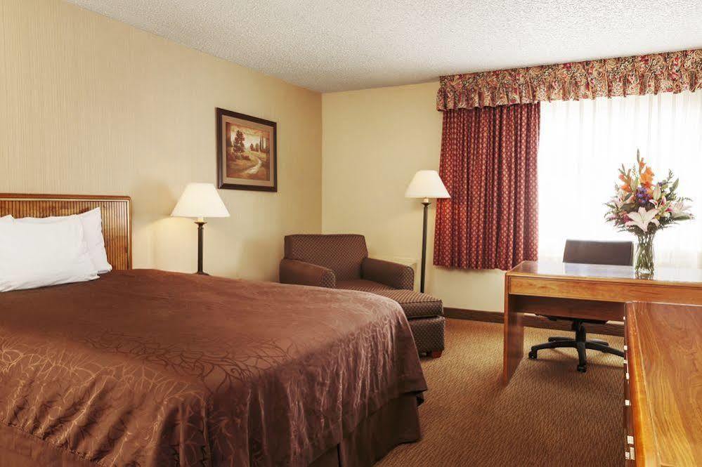 High Desert Inn Elko Zewnętrze zdjęcie
